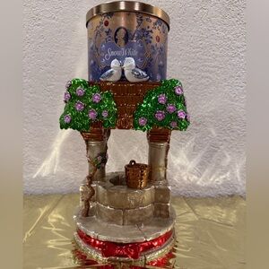 Disney Princess Snow White Wishing Well Candle Holder With 3 Wick Candle NWT